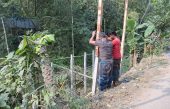 চিকন্দীতে খাল দখল করে স্থাপনা নির্মাণ