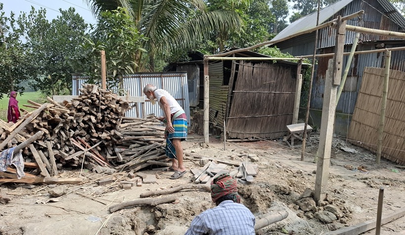 শৌলপাড়ায় প্রতিবেশির জমি দখলের অভিযোগ ইদ্রিস বেপারীর বিরুদ্ধে