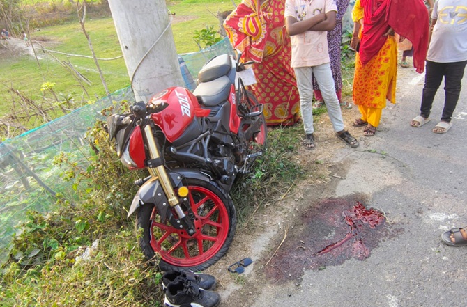 শরীয়তপুর-চাঁদপুর মহাসড়কের সড়ক দুর্ঘটনায় সেনা সদস্যের মৃত্যু