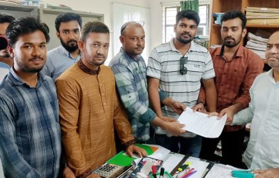 ডামুড্যায় ডাঃ সজল আসার খবরে বৈষম্য বিরোধী ছাত্র আন্দোলনের নেতা-কর্মীদের হাসপাতালে অবস্থান